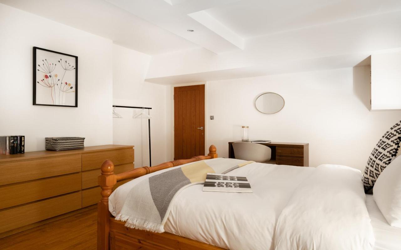 The Southwick Sanctuary - Large 6Bdr With Terrace Apartment Лондон Екстериор снимка